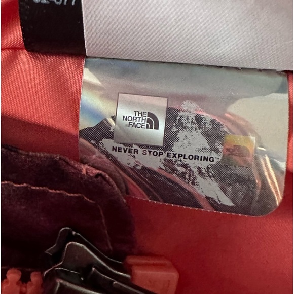 NWT THE NORTH FACE Women's TNF 2000 Puffer Jacket Winter Casual Parka - Picture 12 of 15